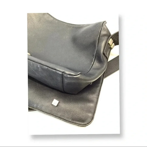 Paloma Picasso Vintage Black Made in Italy Purse. Preowned - Picture 6 of 8